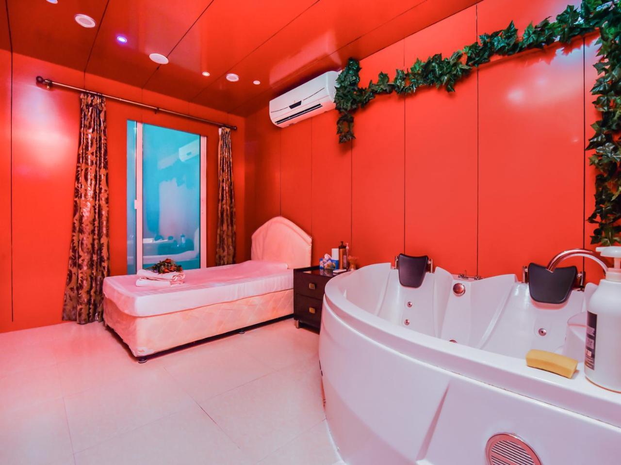 Oyo 138 Empire Hotel Apartments Dubai Eksteriør bilde